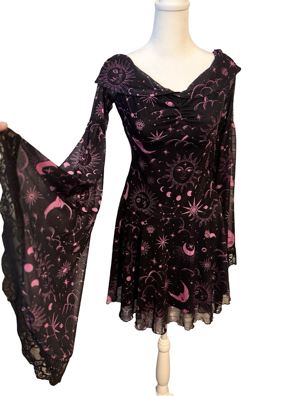 Whimsigoth Black Pink Celestial print Bell Sleeves Womens Medium